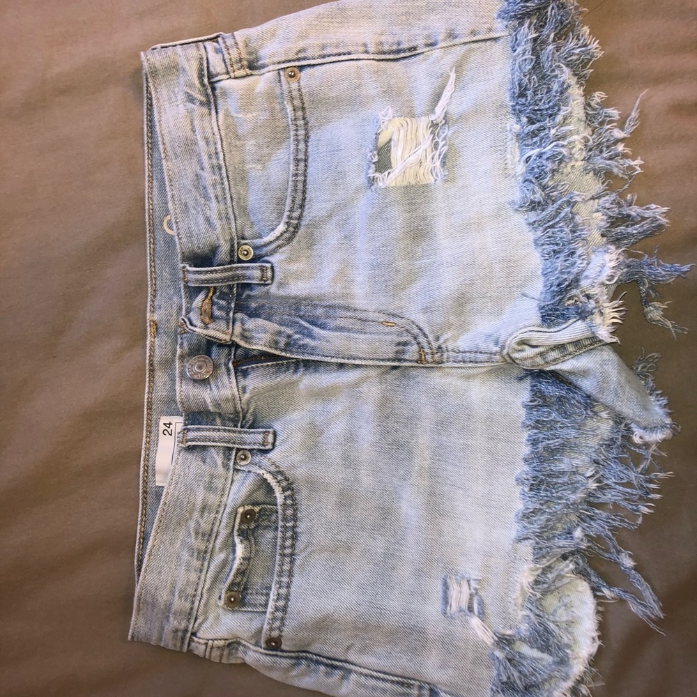 distressed jean shorts